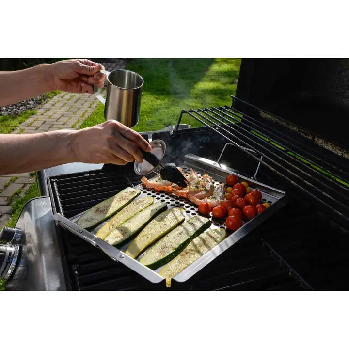 Stainless Steel Sauce Pot w/ Basting Brush